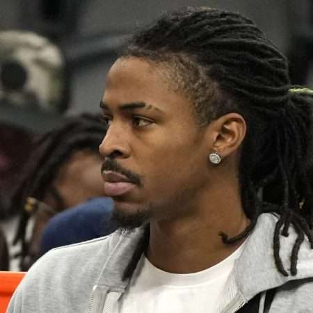 灰熊隊在莫蘭特報銷的情況下擊敗獨行俠，主帥讚賞球隊出色表現