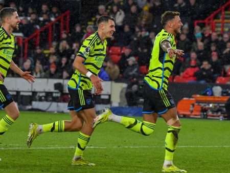 6-0!阿仙奴太殘暴,4場狂轟21球,英超爭標三足鼎立