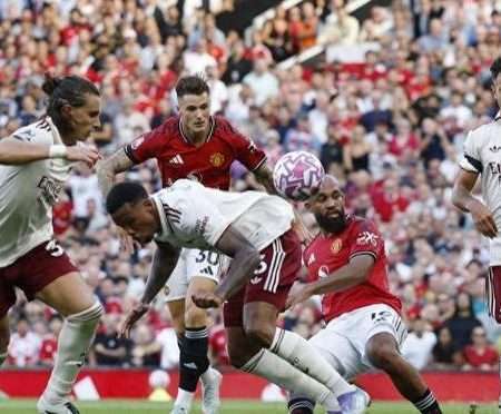 連續兩輪無法進球，曼聯2億三叉戟再度集體啞火：戰術、默契與壓力的三重困境